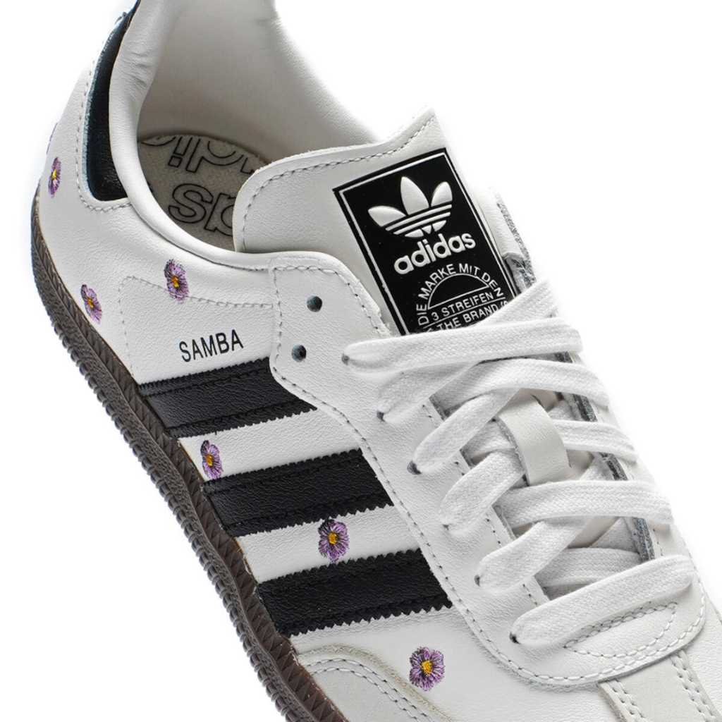 Samba cloud white light purple floral