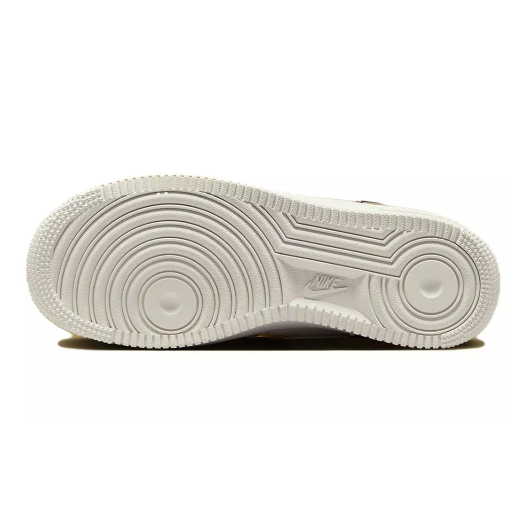 Air force 1 '07 lx sisterhood - golden metallic