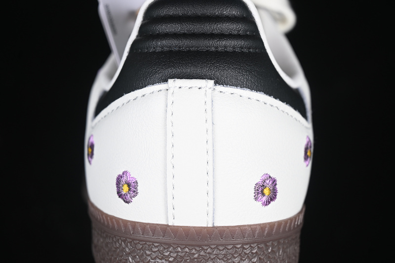 Samba cloud white light purple floral